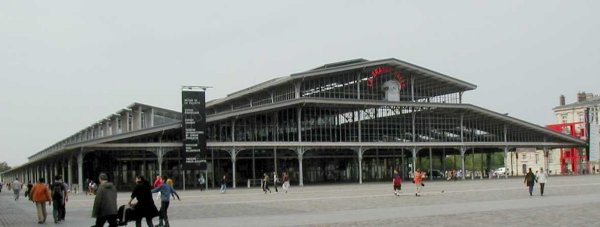 952557-villette_halle01-embed.jpg