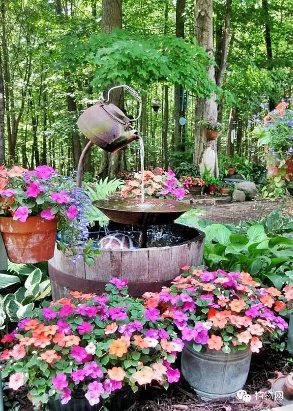 民间高手用锅碗瓢盆改造成的创意水景