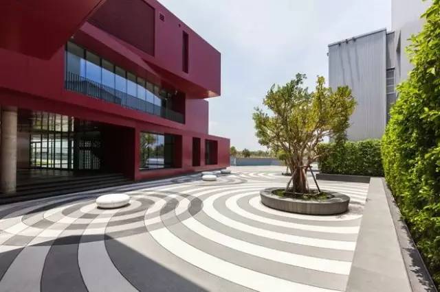 70款铺装设计&nbsp;· 材质与形式的完美结合