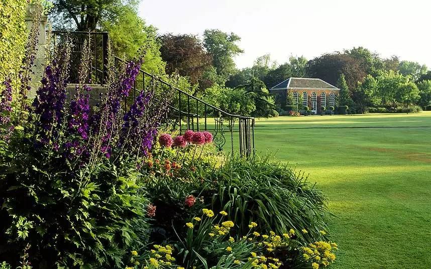  英国被国民托管的10大秘密花园