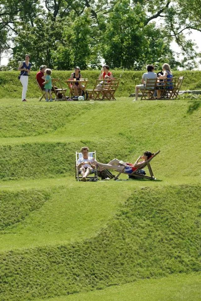 你身边的草坪景观