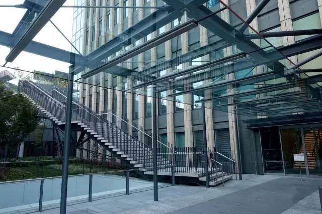 日本大阪Grand Front变态景观细部解析
