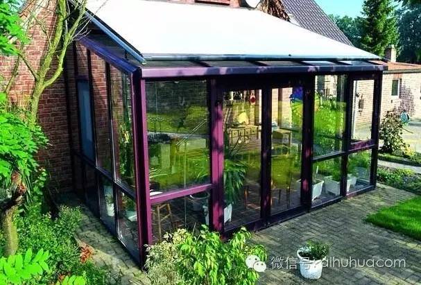 如何把阳台改成一座花房