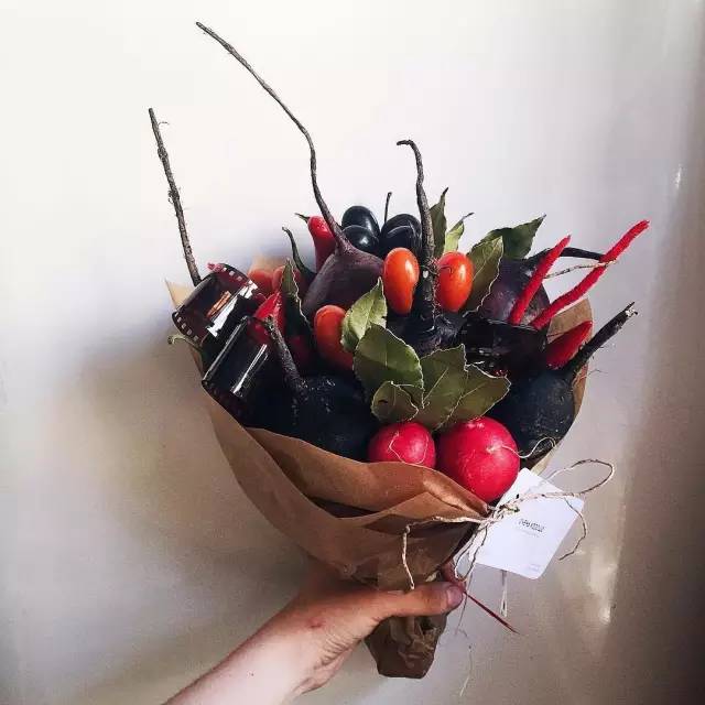 花艺 | 蔬菜水果花束，花前月下柴米油盐两不误