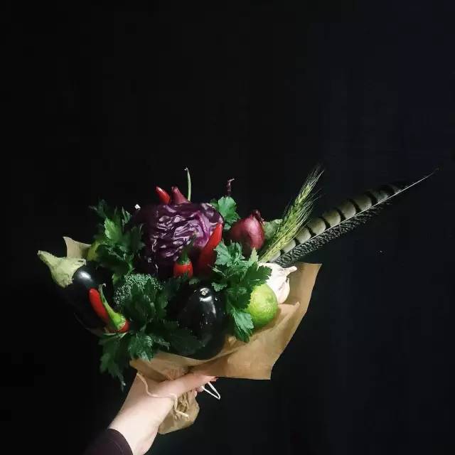花艺 | 蔬菜水果花束，花前月下柴米油盐两不误