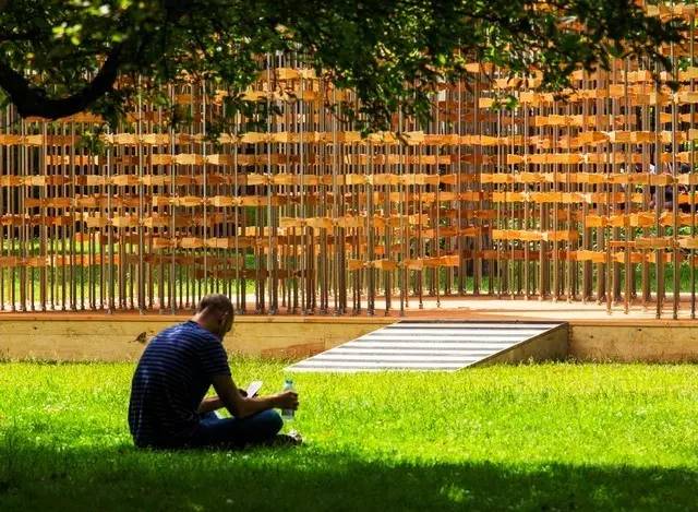 互动风车能量亭