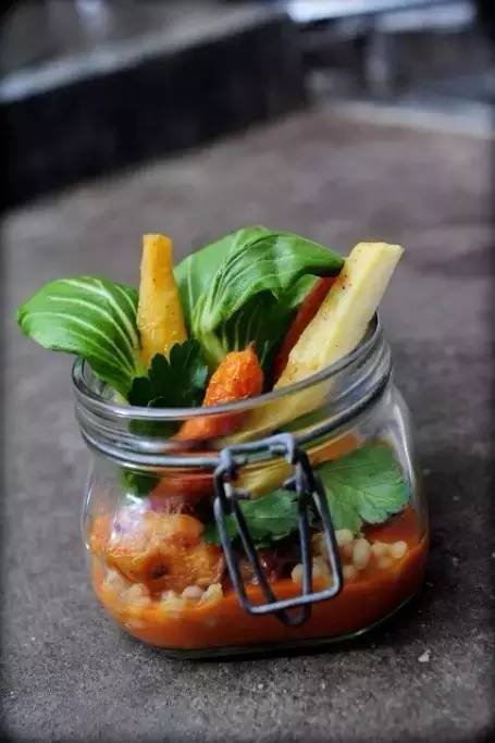 农场+农家乐早就过时了，农场+时尚餐厅才是王道！