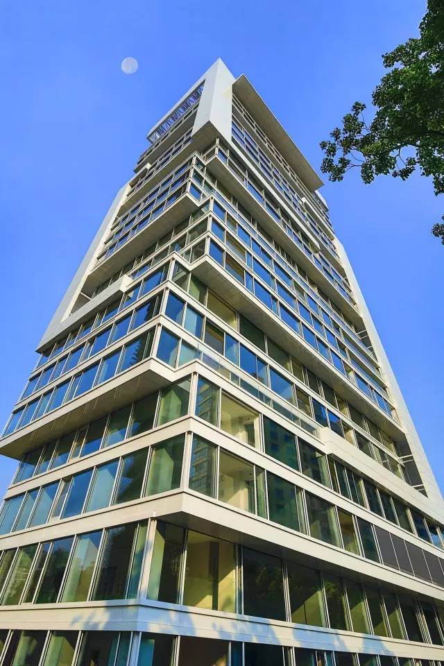 绿化率100%，最有个性的楼盘！