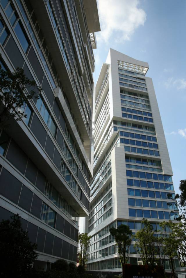 绿化率100%，最有个性的楼盘！