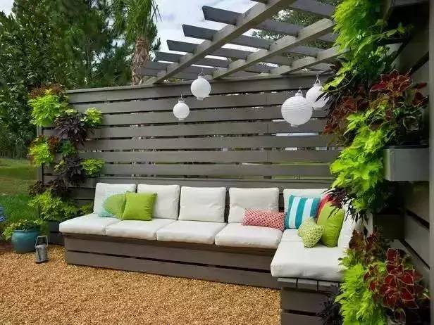 农村庭院这么漂亮，可惜，城里人也只能看看！