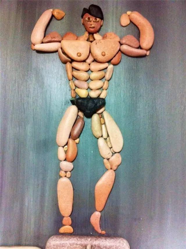 不用再买颜料了，随手捡块石头就能画画